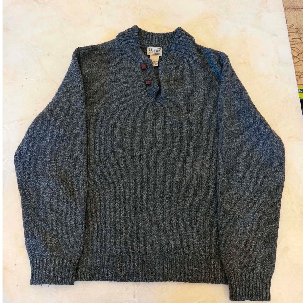 LL Bean Mens Gray 100% Lambswool Henley Button Mock Neck Sweater M 285174